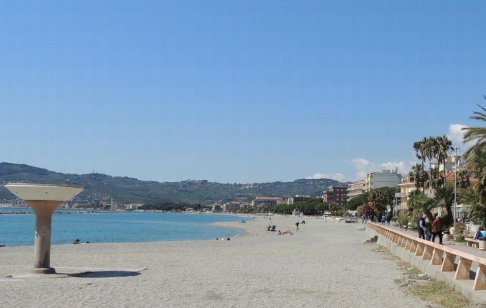 Hotel Europa San Bartolomeo Al Mare Εξωτερικό φωτογραφία