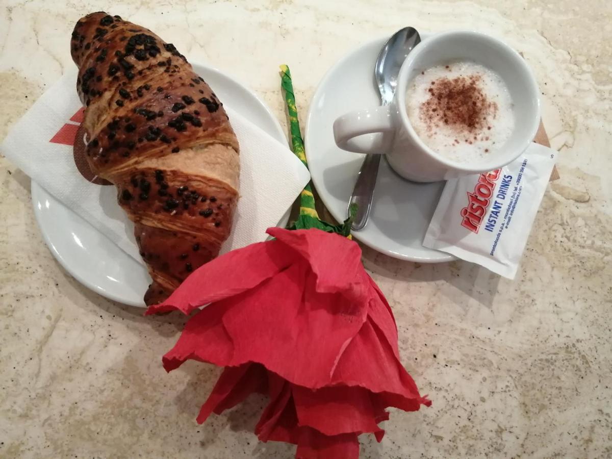 Hotel Europa San Bartolomeo Al Mare Εξωτερικό φωτογραφία